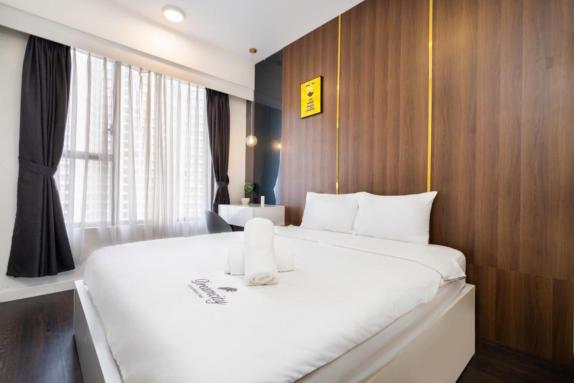 Saigon Cbd Apartment - Infinity Pool Хошимин Экстерьер фото